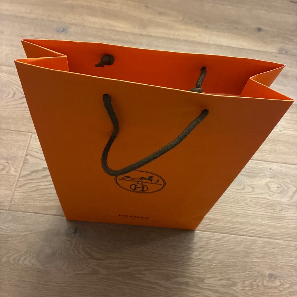 Large Hermes’ Shopping Bag - Picture 2 of 2